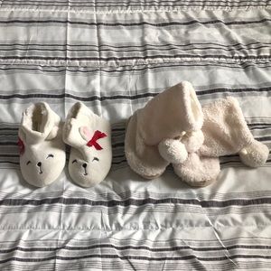 Gymboree Bundle house shoes size 9-10 worn once